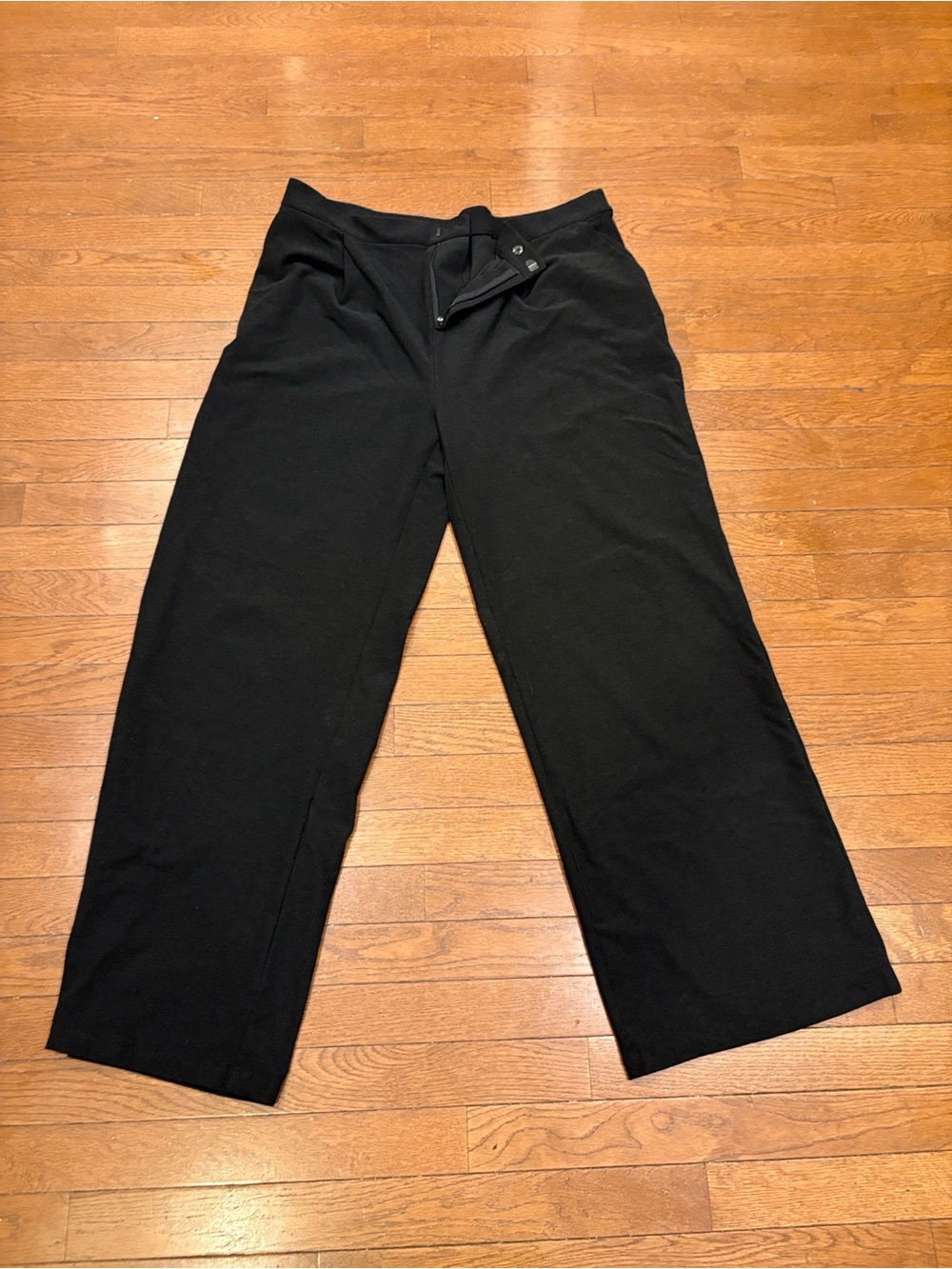 Vuori  elevation Black Wide-Leg Pants